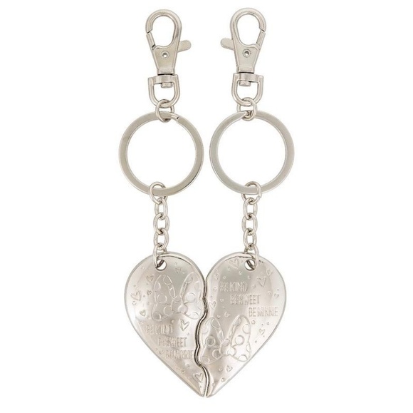 Disney Accessories - DISNEY PARKS MINNIE HEART KEYCHAIN SET